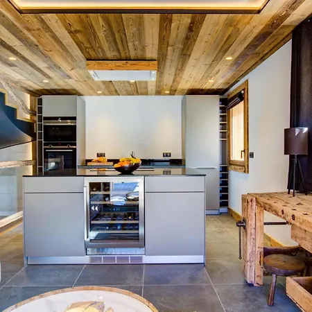 Chalet Verbier: Where Swiss Charm Meets Skiing * Verbier